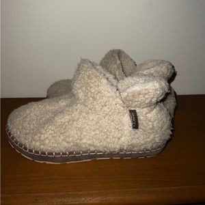 LL Bean Slippers